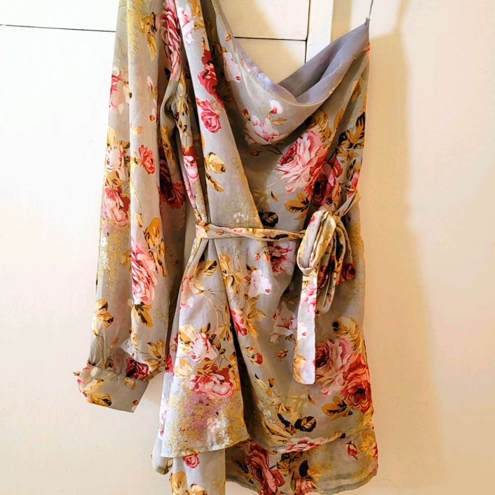 One-shoulder floral dress - Luxe London